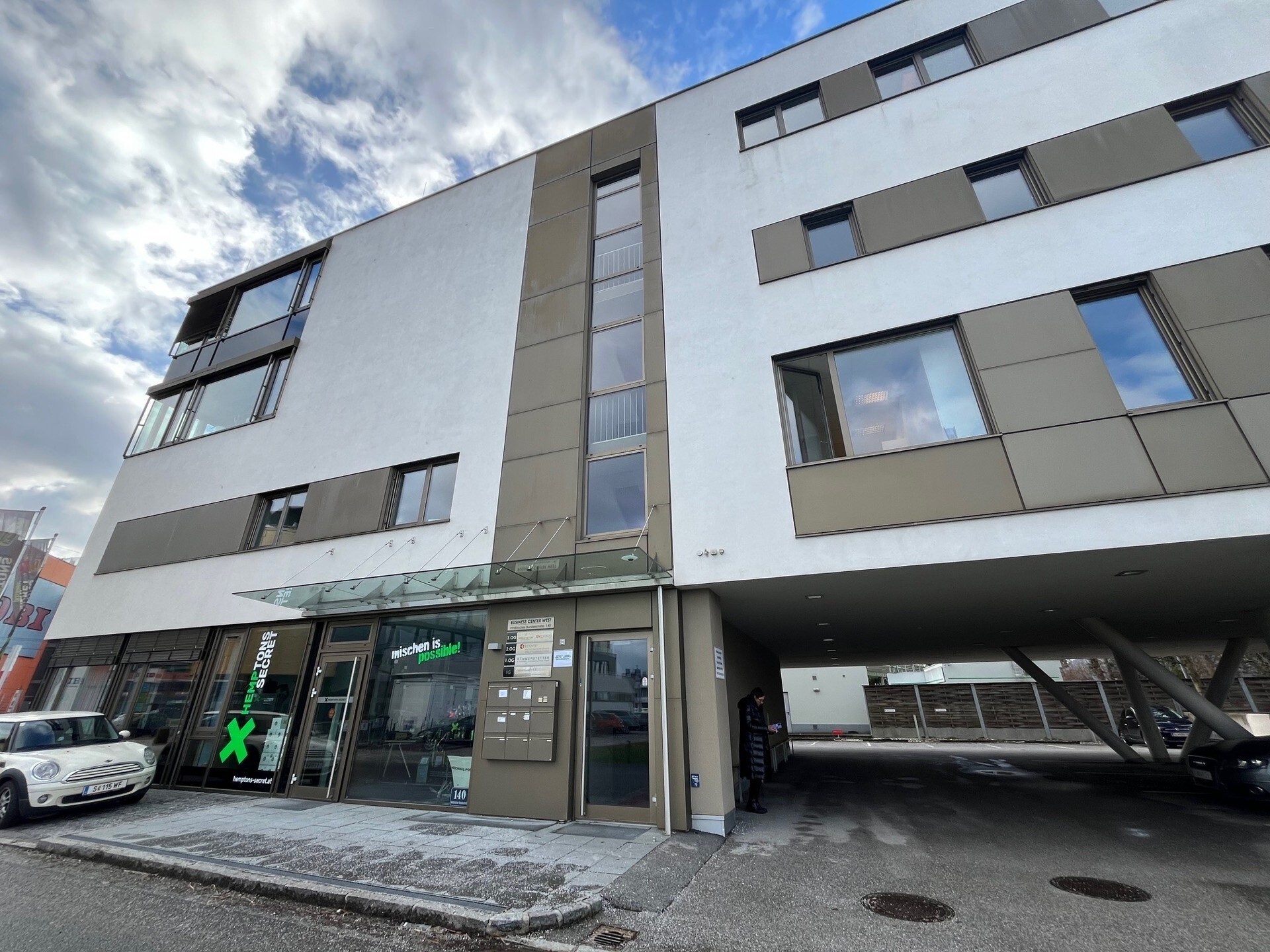 Moderne Bürofläche nahe Flughafen und Autobahn in 5020 Salzburg zur Miete