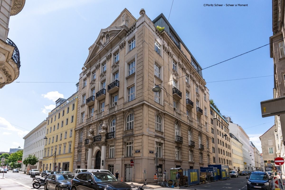 Repräsentativer Büroaltbau in der Argentinierstraße in 1040 Wien zu mieten