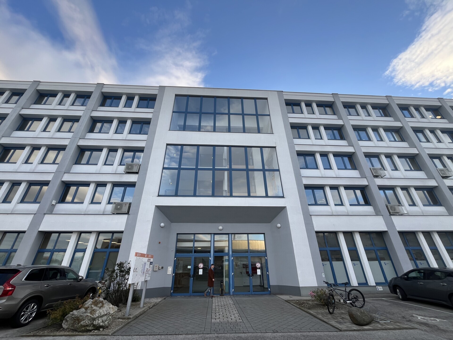 Attraktive Büroflächen in 2351 Wiener Neudorf zu mieten