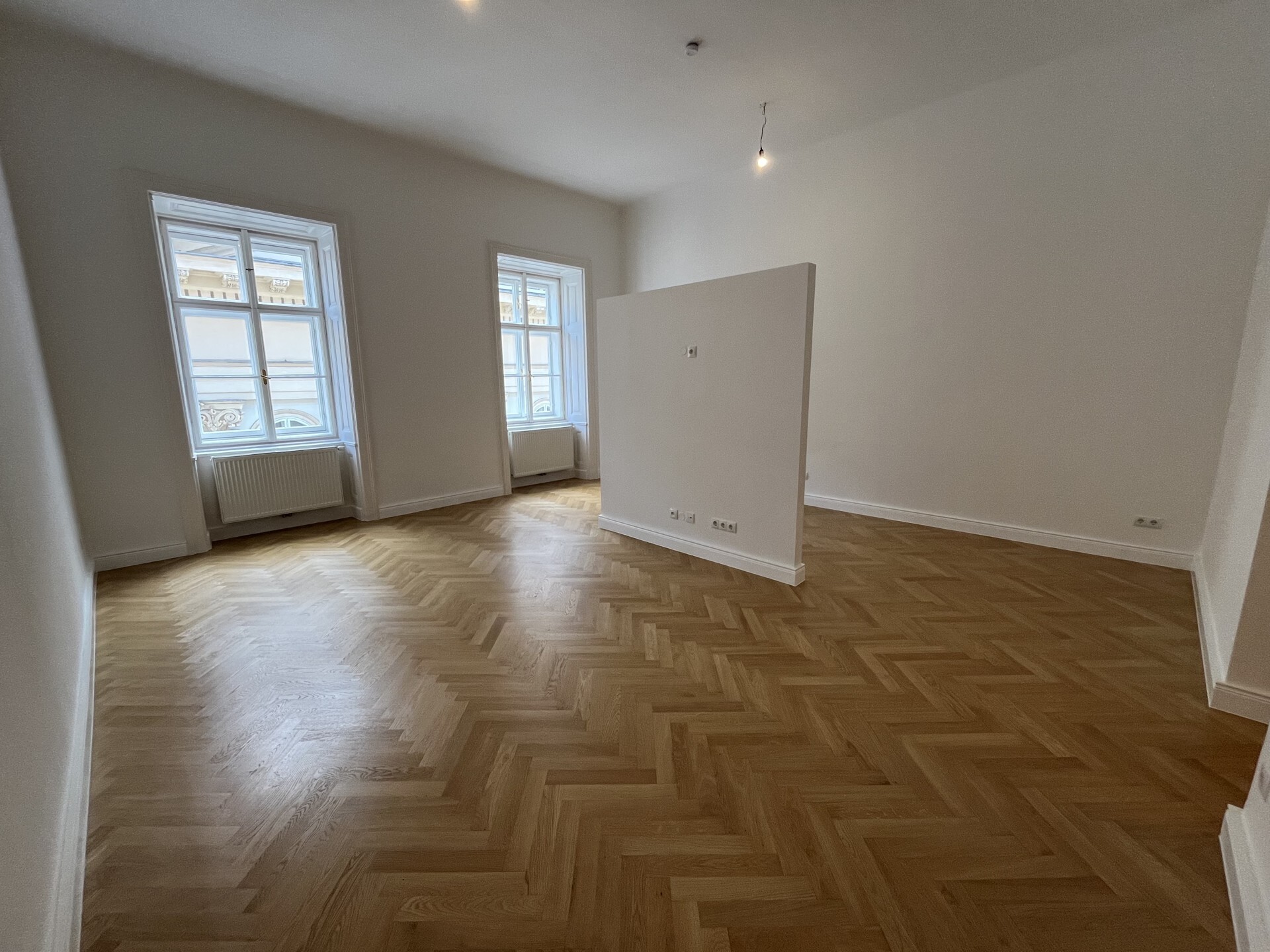 Moderne 1-Zimmer-Wohnung in schönem Altbau - unbefristet zu mieten in 1010 Wien