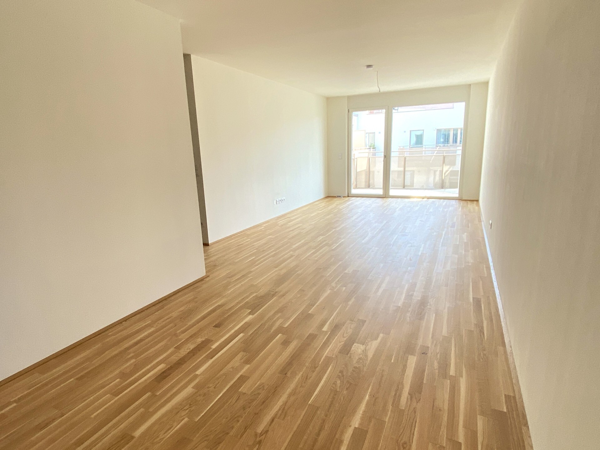 Sofort beziehbar: Sonnige 3-Zimmer-Wohnung mit Balkon - zu kaufen in 1140 Wien