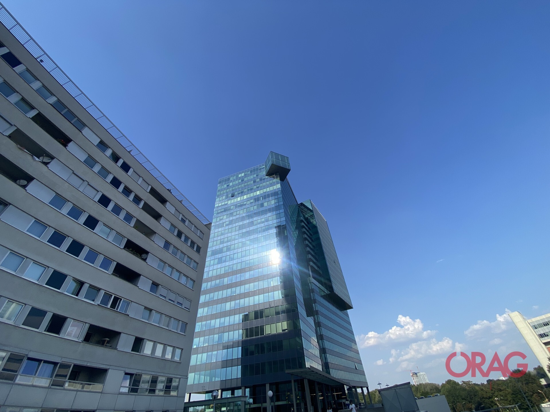 Büroflächen im Saturn Tower in 1220 Wien zu mieten